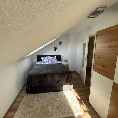 Ferienwohnung דירה